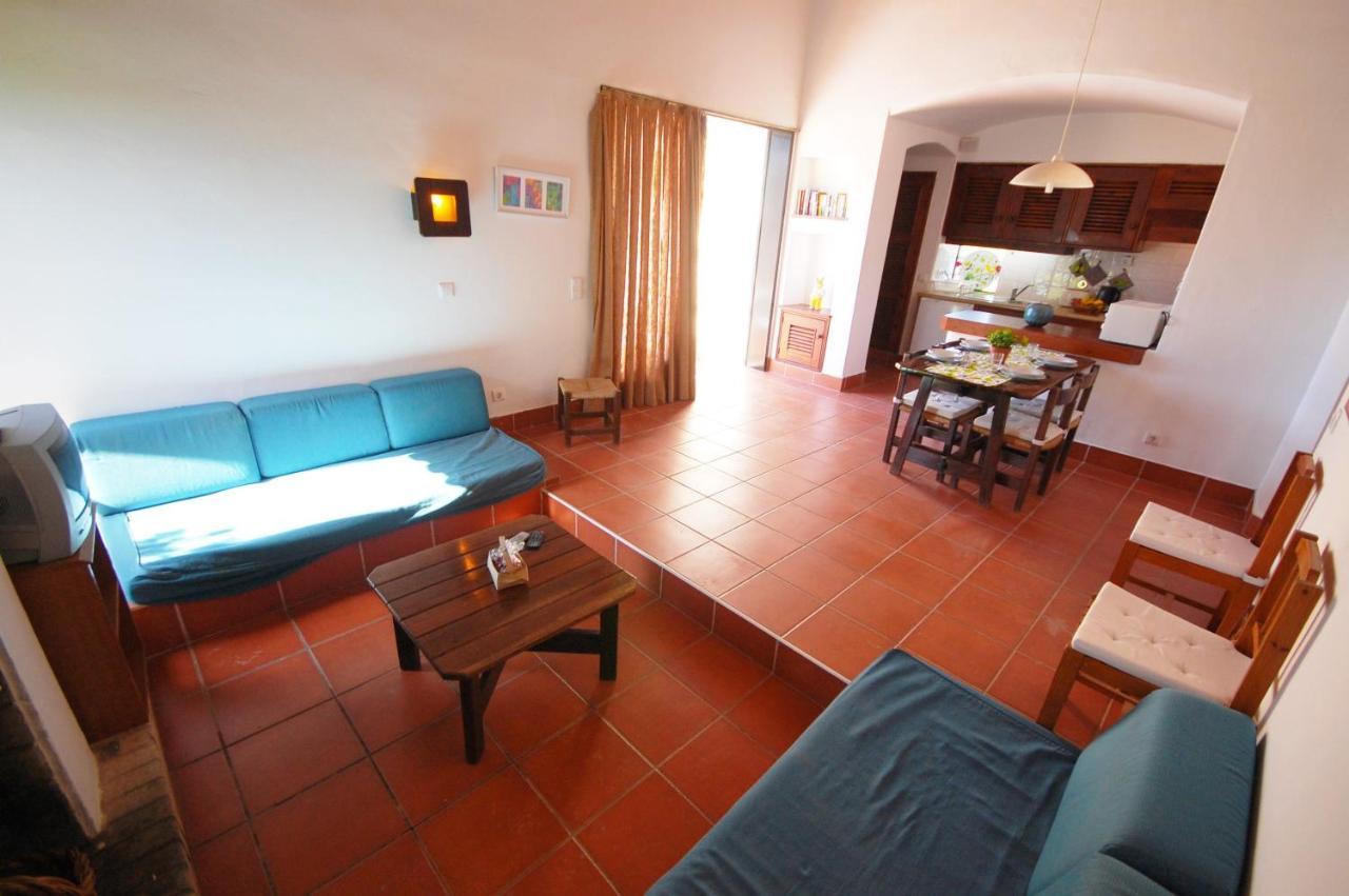 Villa Jacaranda - 550M From The Beach - Free Wifi - By Bedzy Αλμπουφέιρα Εξωτερικό φωτογραφία