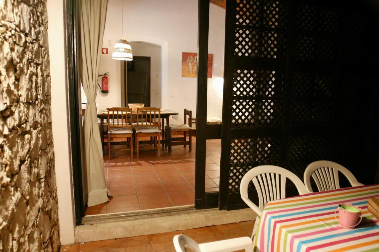 Villa Jacaranda - 550M From The Beach - Free Wifi - By Bedzy Αλμπουφέιρα Εξωτερικό φωτογραφία