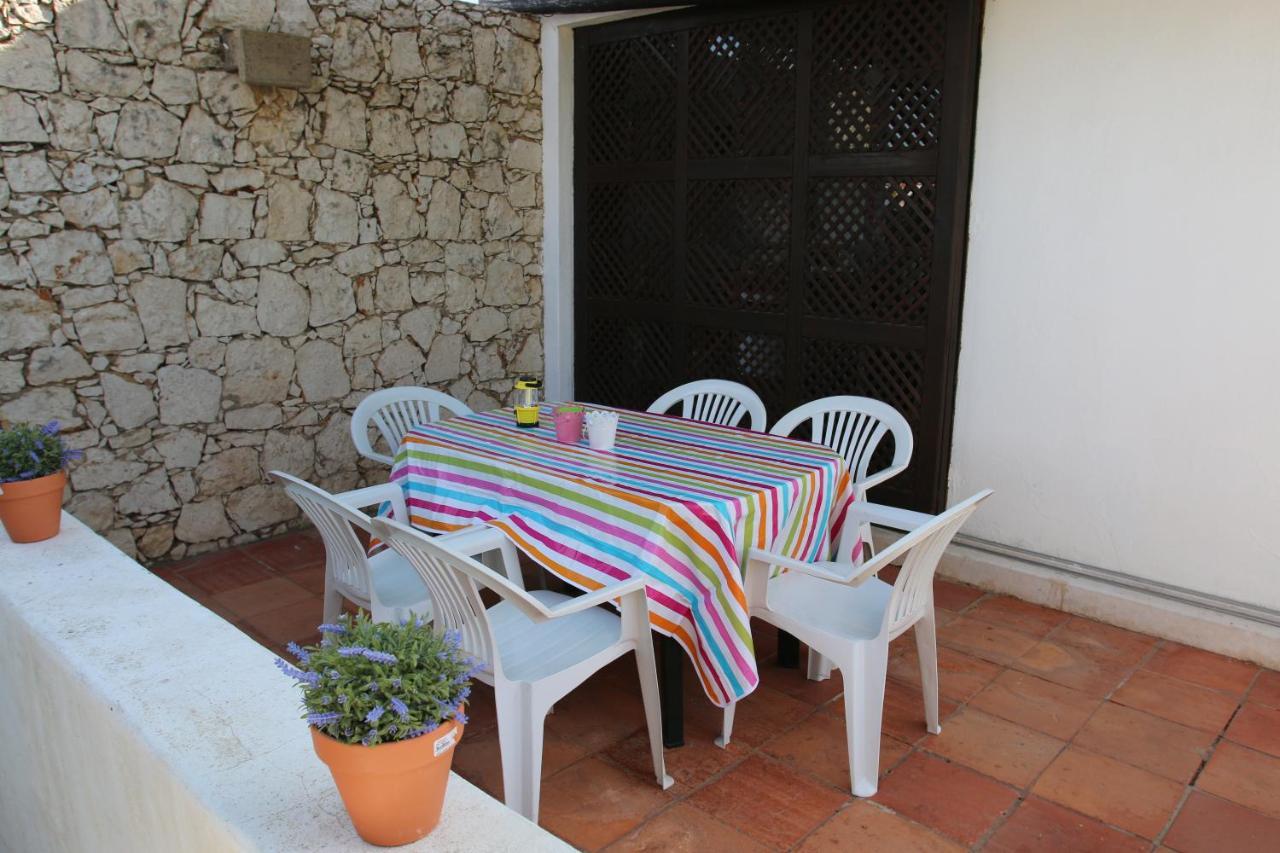 Villa Jacaranda - 550M From The Beach - Free Wifi - By Bedzy Αλμπουφέιρα Εξωτερικό φωτογραφία