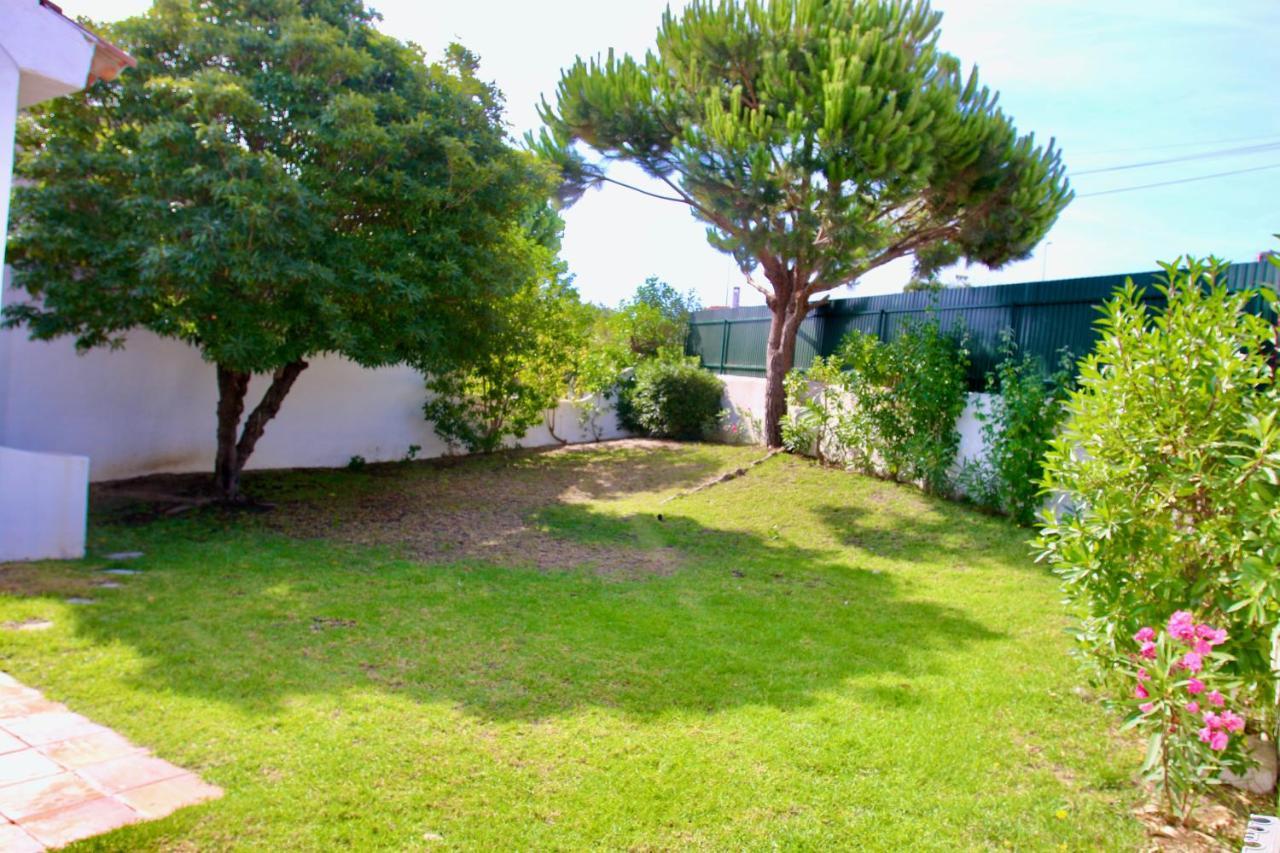 Villa Jacaranda - 550M From The Beach - Free Wifi - By Bedzy Αλμπουφέιρα Εξωτερικό φωτογραφία