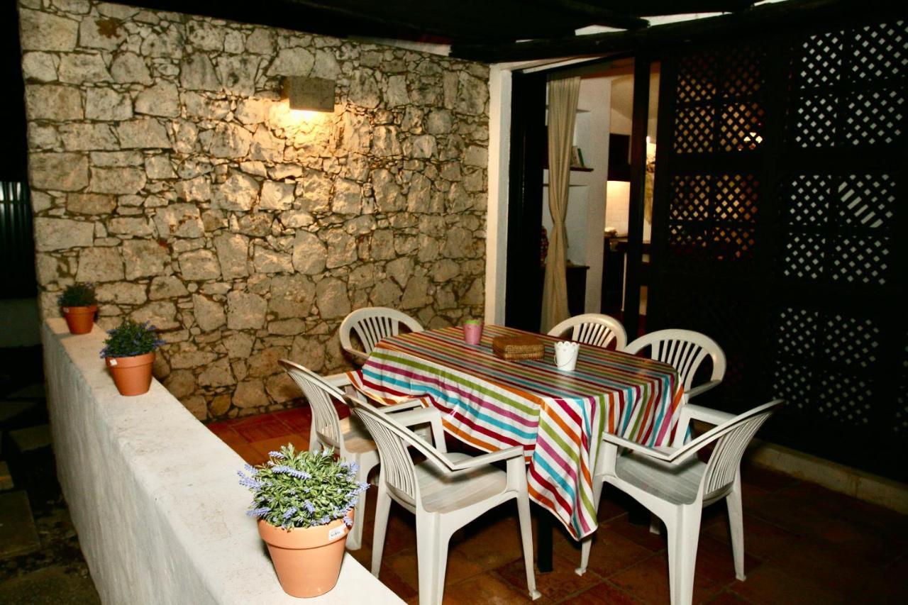Villa Jacaranda - 550M From The Beach - Free Wifi - By Bedzy Αλμπουφέιρα Εξωτερικό φωτογραφία